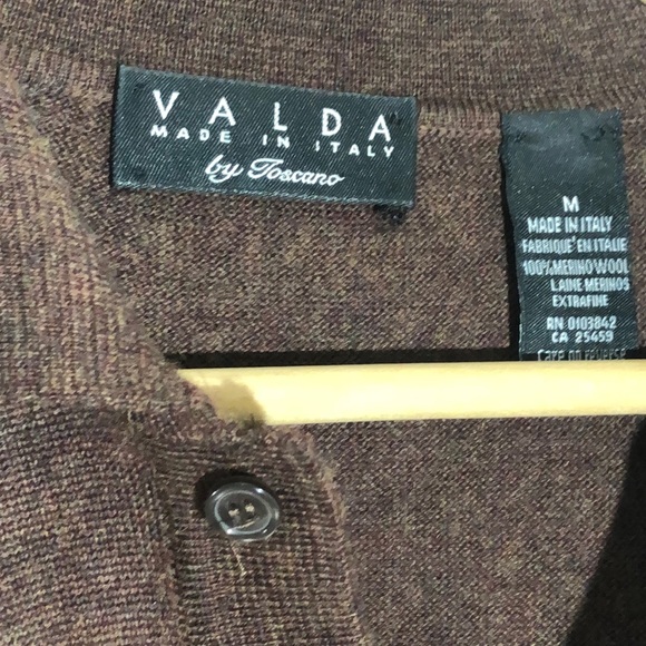 VALDA By Toscano sweater. - Picture 4 of 5